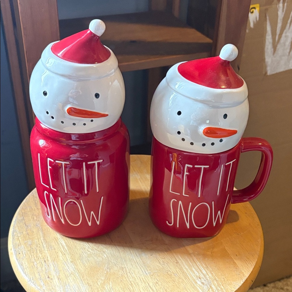 Red Snowman Mugs Set